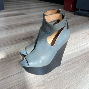 Leather Platform with open toes